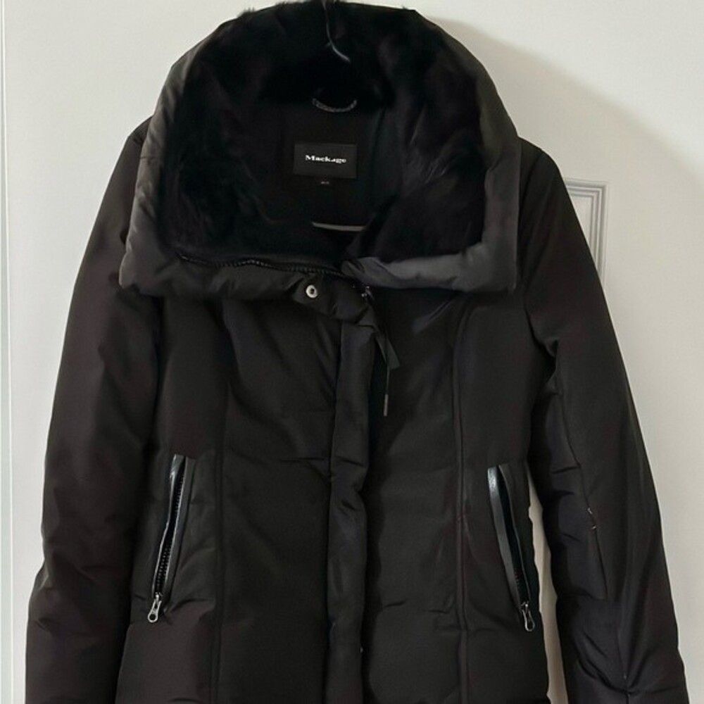 Mackage black puffer with fur XS